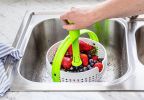 Spina | Easy-To-Use Salad Spinner | Non-Scratch, Nylon Spinning Colander with Collapsible Handle |  Green
